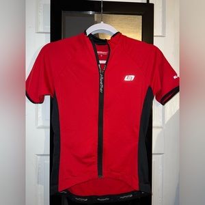 Short sleeve running/biking jersey